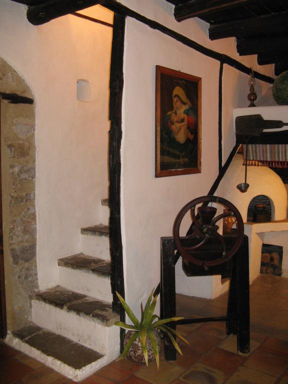 Crapa Licca Villa Ventimiglia di Sicilia Exterior foto