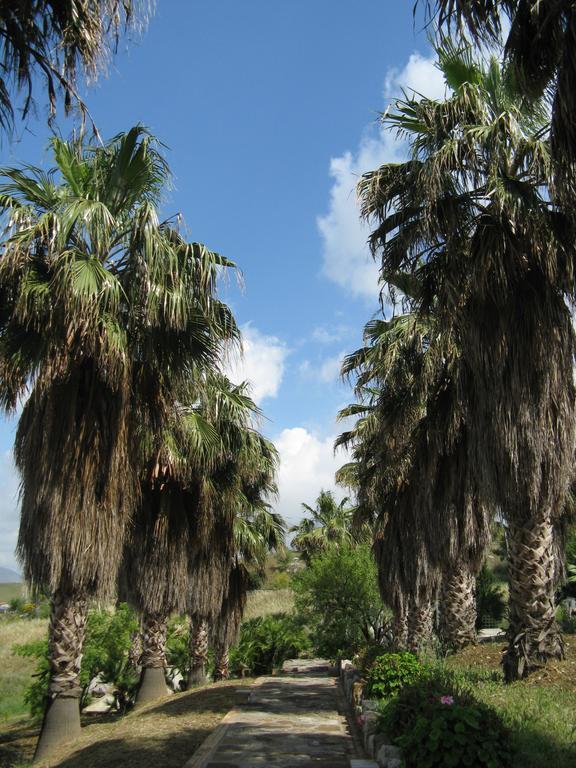 Crapa Licca Villa Ventimiglia di Sicilia Exterior foto