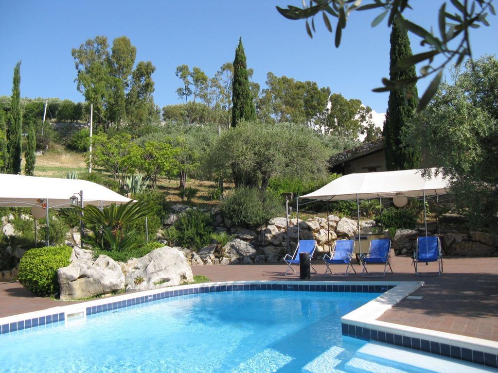 Crapa Licca Villa Ventimiglia di Sicilia Exterior foto
