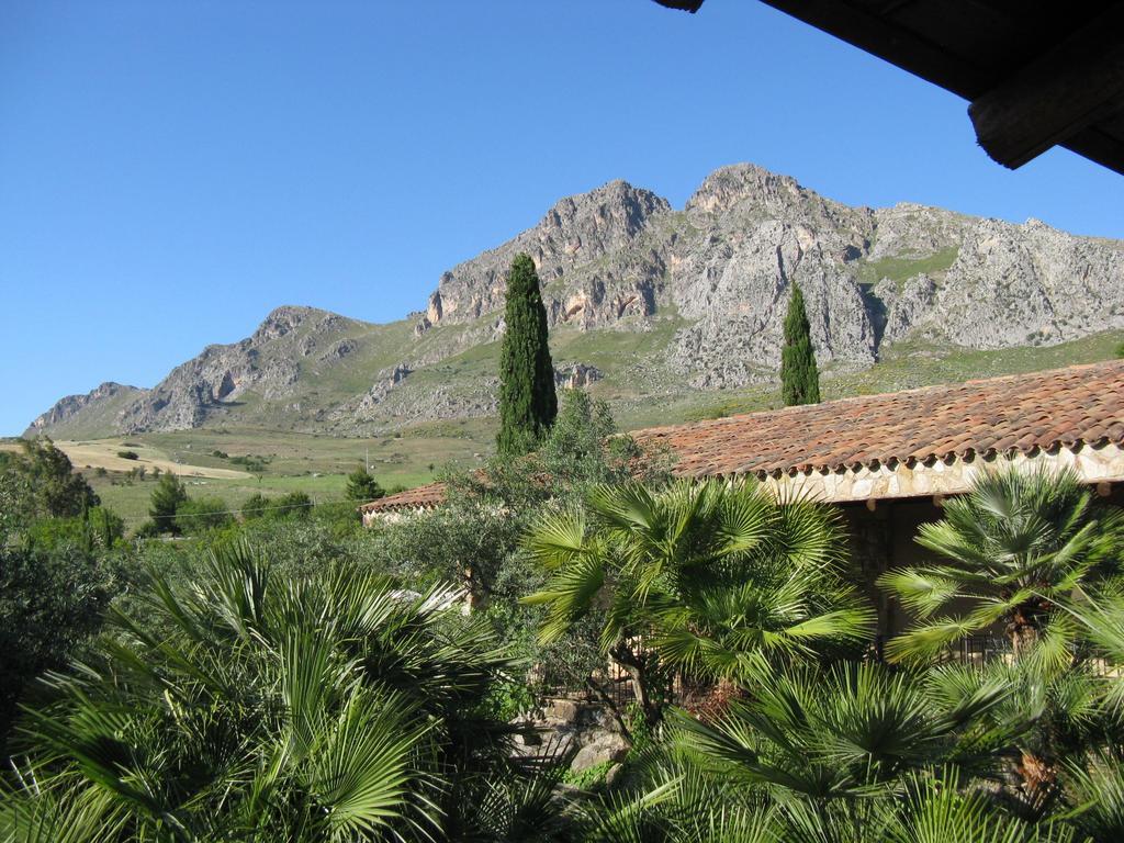 Crapa Licca Villa Ventimiglia di Sicilia Exterior foto